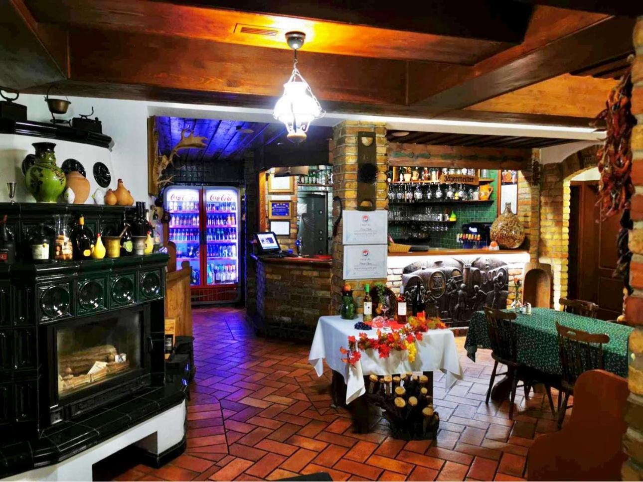 Kigyosi Csarda & Panzio Bed & Breakfast Fulopszallas ภายนอก รูปภาพ